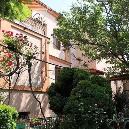Orange House In The Old Town Plovdiv Hotel Exterior foto