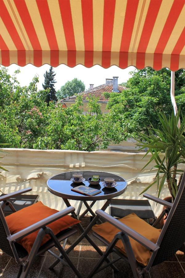 Orange House In The Old Town Plovdiv Hotel Exterior foto